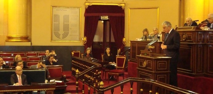 El consejero de Política Territorial de Aragón, Antonio Suárez, en el Senado