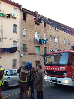 Incendio en un bloque del barrio de La Mariola de Lleida