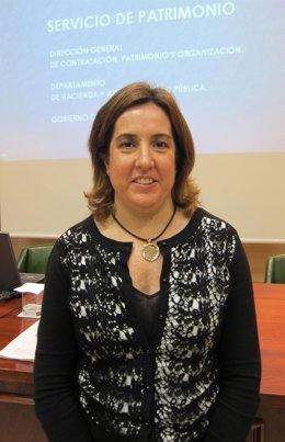 Directora general María Asunción Casabona, antes de iniciarse la subasta