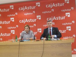 Carlos Siñeriz e Hilda Álvarez