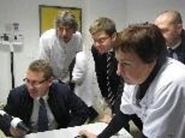 Sansalini en el centro de salud de Son Pisà