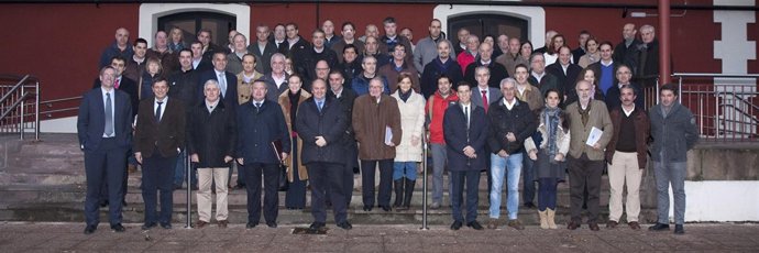Reunión de Fernández con alcaldes en el CIMA