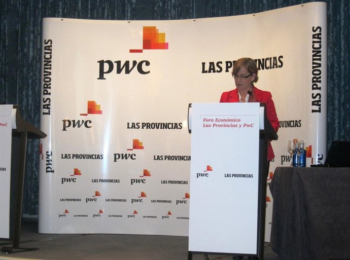 Belén Romana interviene en las jornadas de PwC y Las Provincias en Valencia