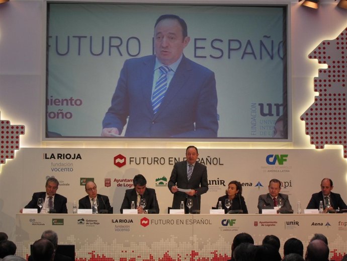 Sanz inaugura jornadas 'Futuro Español' de Vocento y CAF