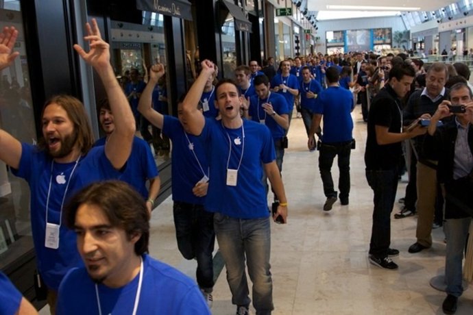 Tienda Apple Store en el Centro Comercial Puerto Venecia de Zaragoza 
