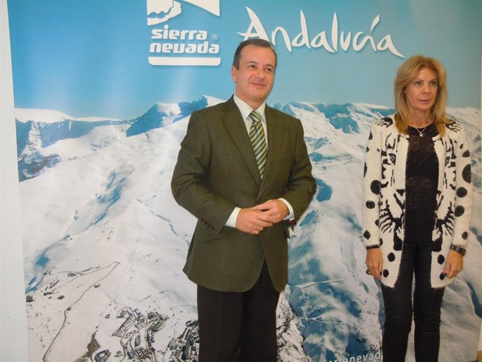 Actualizado el convenio para garantizar la atención sanitaria en Sierra Nevada