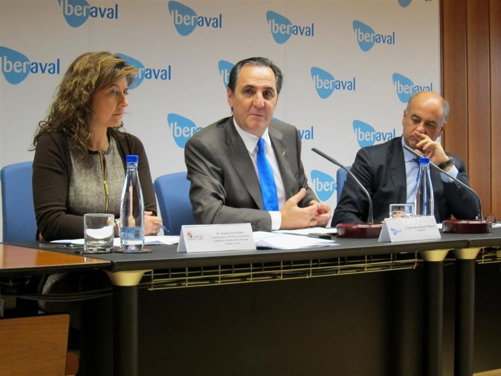 Begoña Hernández, José Rolando Álvarez y Miguel Ángel García Nieto.
