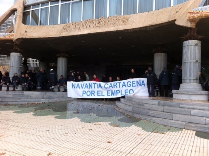Los trabajadores de Navantia piden apoyo en la Asamblea 