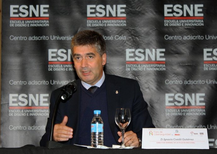 El director general de la Policía, Ignacio Cosidó.