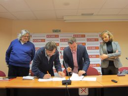 CCOO y UATAE en Aragón firman un convenio de colaboración.