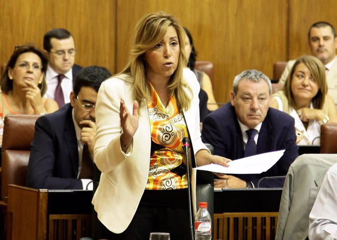 Susana Díaz, en la sesión de control del Parlamento