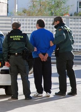 La Guardia Civil detiene a una persona dedicada a estafar 