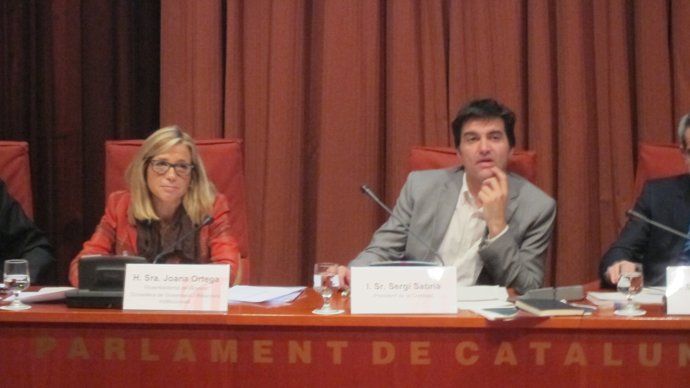 La vicepresidenta J.Ortega y el diputado Sergi Sabrià