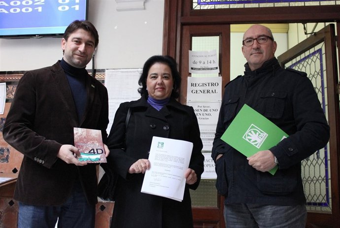 Alberto Mercado, Lola Dávila y Manuel Visglerio, del PA