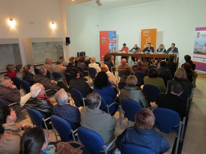 Foro cultural convocado por el Ayto de Moguer por el año de 'Platero y yo'.