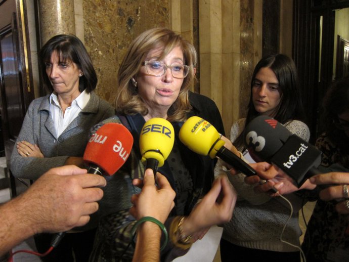 Irene Rigau (consellera de Enseñanza) 