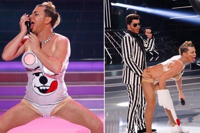 Arturo Valls arrasa con su imitación de Miley Cyrus