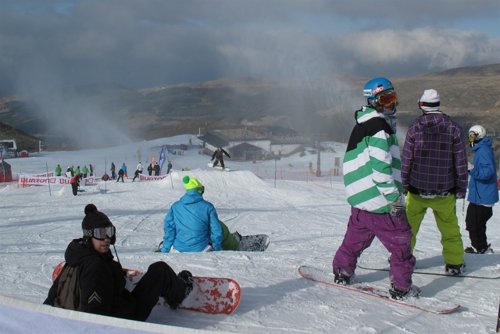 Esquiadores En Sierra Nevada