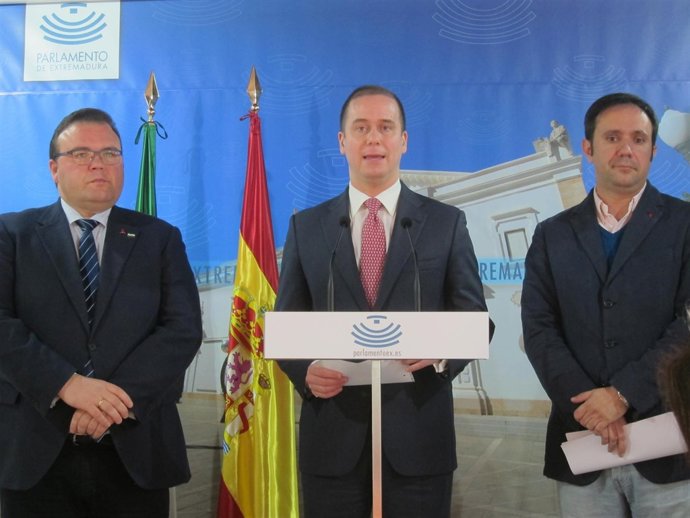 Hipólito Pacheco, Sergio Velázquez y César Ramos