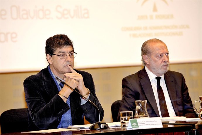 Diego Valderas y Fernando Rodríguez Villalobos, este viernes