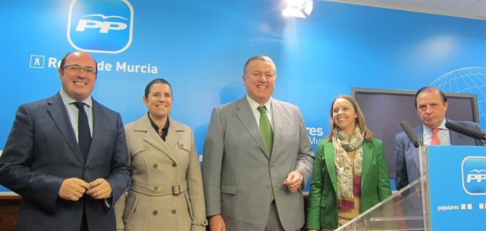 Sánchez, Meroño, Bernabé, González y Martínez Pujalte