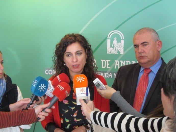  María Jesús Montero, Y El Presidente De Cepes-A, Antonio Romero