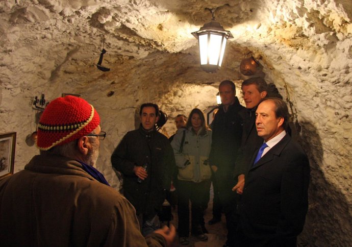 Curso de Cuevas, en la Enturna