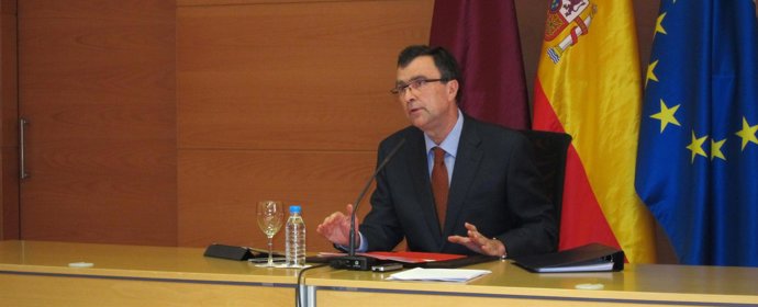 Ballesta en rueda de prensa