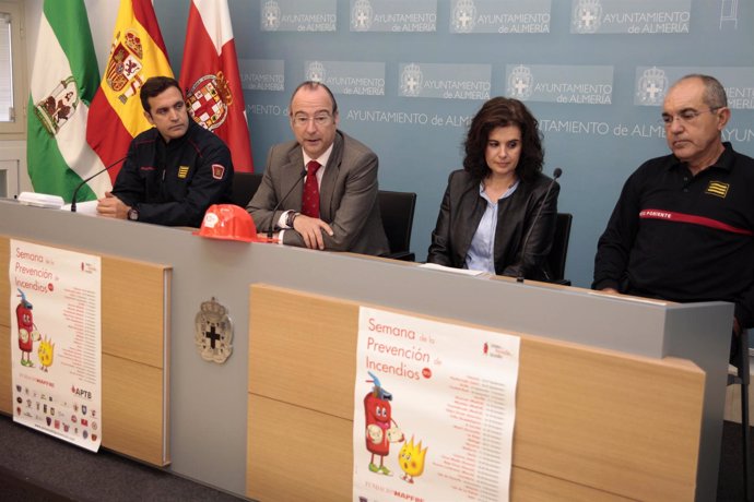 Rodríguez-Comendador presenta la semana de prevención de incendios