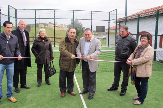 Inauguración pádel Udías