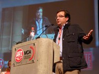 Vara advierte de que si no actúa contra el desempleo se puede llegar a un estado de "emergencia" en Extremadura