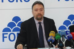 Isidro Martínez Oblanca. 