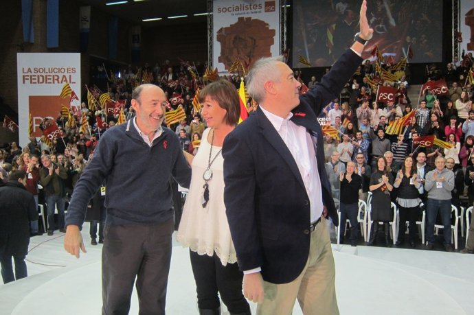A.P.Rubalcaba (PSOE) Francina Armengol (PSIB) Pere Navarro (PSC)