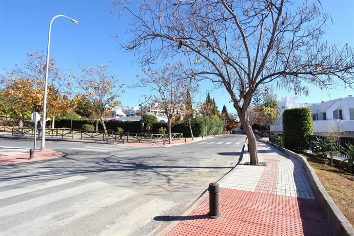 Obras de adecuación en la avenida Ceuta.