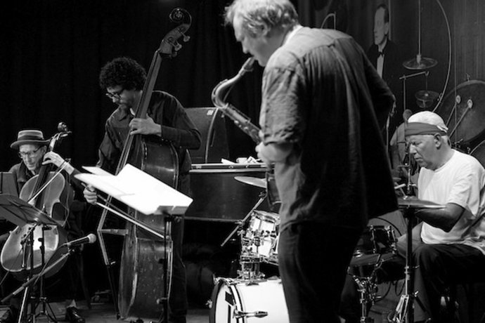 Tobias Delius Quarte