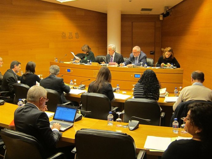 Comisión de Coordianción y Régimen de las Instituciones de la Generalitat