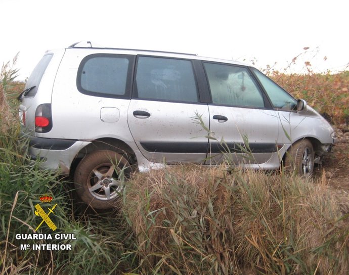 Vehículo accidentado objeto de estafa 