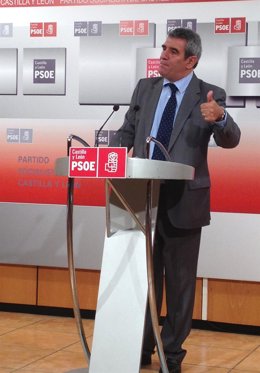 El secretario autonómico del PSOE, Julio Villarrubia