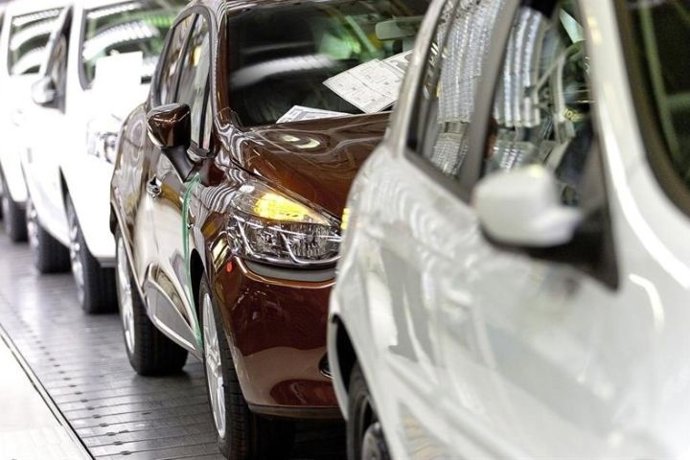 La venta de coches se incrementa un 15% en noviembre
