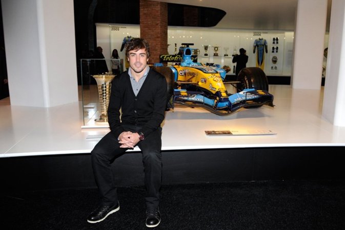 Fernando Alonso repasa su trayectoria junto a su novia Dasha