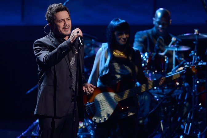 Alejandro Sanz cantará mañana en los directos de 'La Voz'