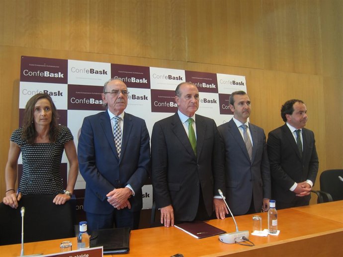 Nuria López de Gereñu 