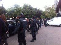 La protesta de empleados en otro acto público de Fabra con fuerte presencia policial provoca momentos de tensión