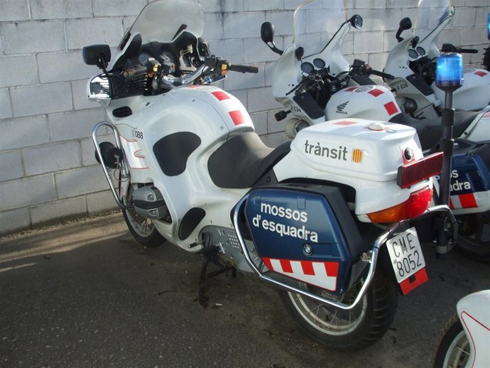 Moto De Tráfico De Mossos