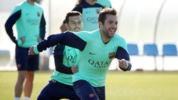 Jordi Alba en el entrenamiento del FC Barcelona