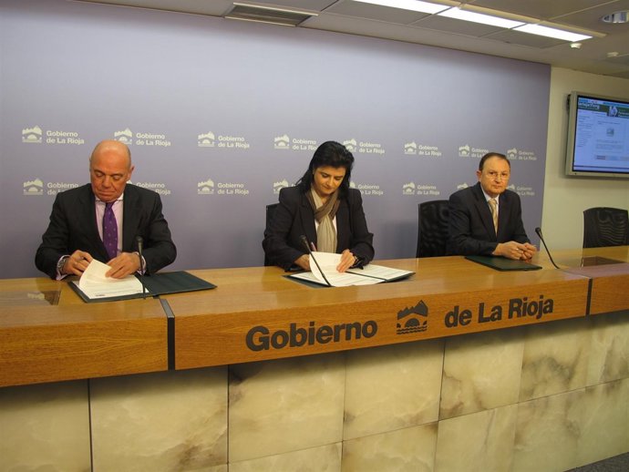 Firma del convenio para la facturación electrónica