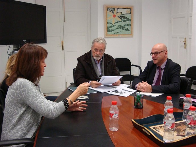 Jesús Maeztu recibe a Manuel Fernández Palomino y María del Mar Shaw
