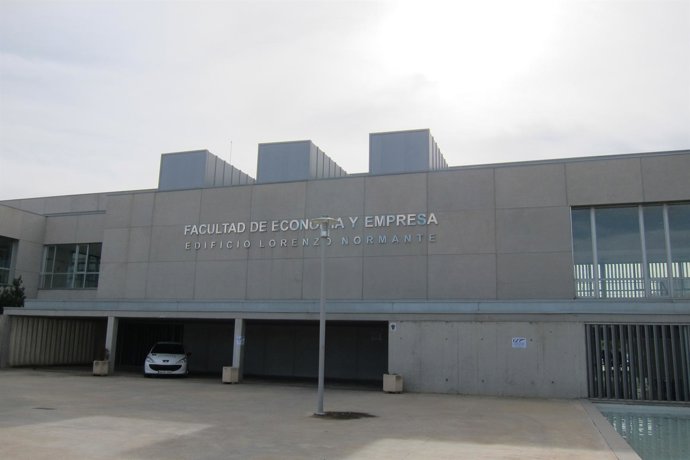 Facultad de Economía y Empresa de la Universidad de Zaragoza