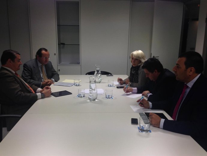 Dirigentes del PP de Cádiz se reúnen con el presidente de Navantia en Madrid