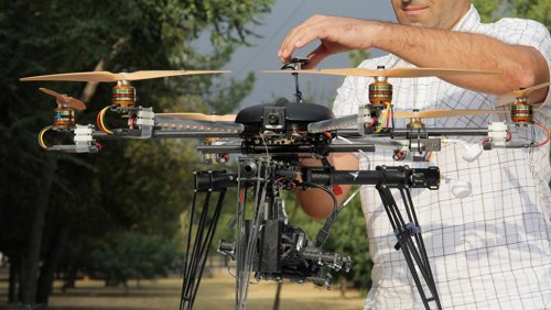 Drones que usa Endesa para revisar la red eléctrica.